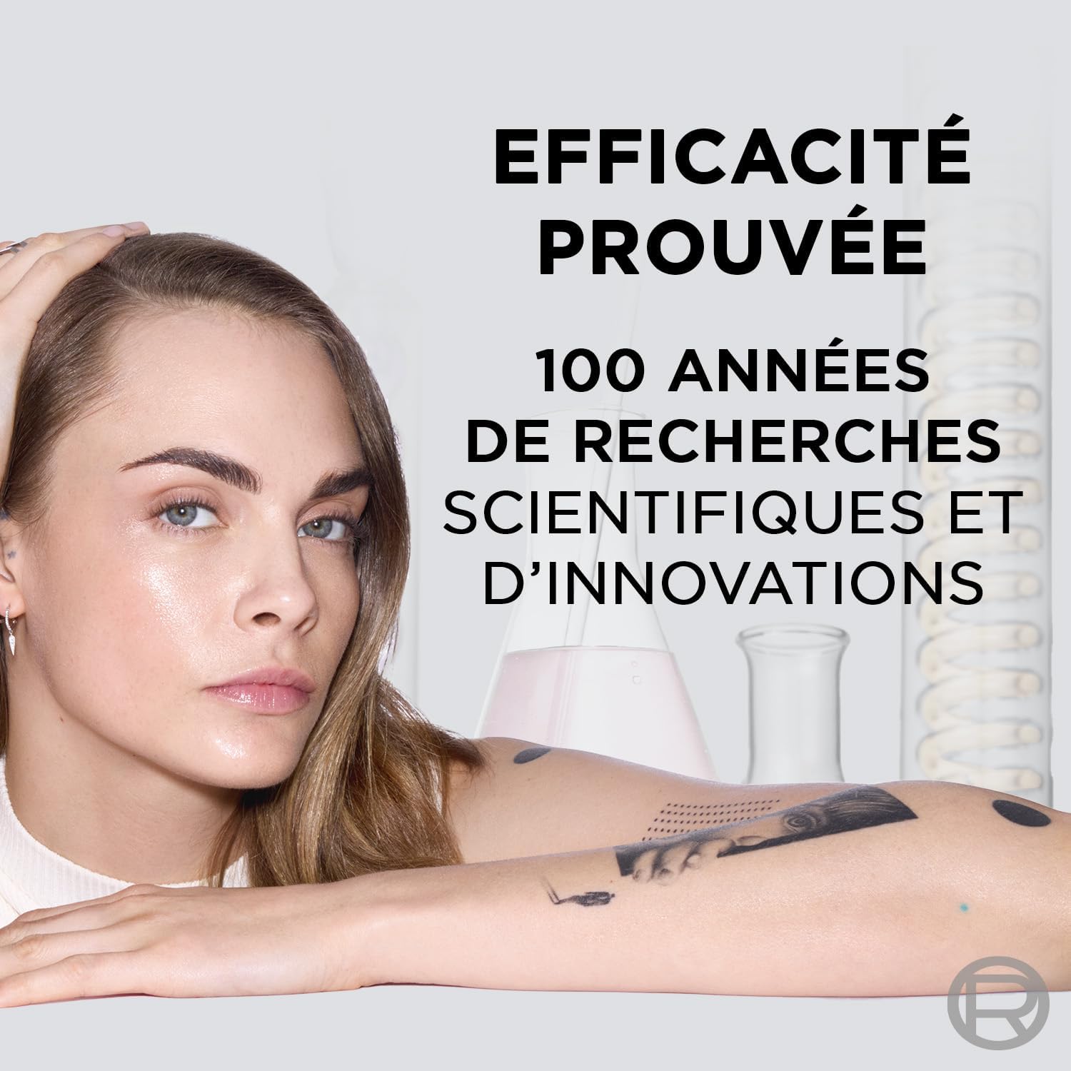 L'Oréal Paris Revitalift Laser X3 - Crème de Jour Anti-Âge FPS 25 - Acide Hyaluronique, Pro-Rétinol & Vitamine C - 50ml