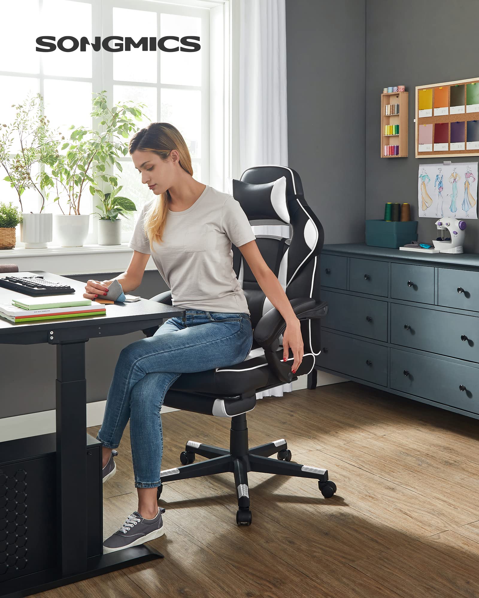 SONGMICS Fauteuil de Bureau Gaming OBG073B03 – Ergonomique, Repose-pieds, Appui-tête, 150 kg