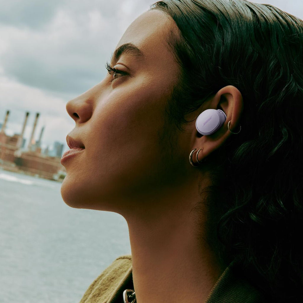 Bose QuietComfort Earbuds, Écouteurs sans Fil à réduction de Bruit, Écouteurs Bluetooth Lifestyle Confortables Longue Durée, Jusqu’à 8,5’Heures d’autonomie, Blanc Nuage